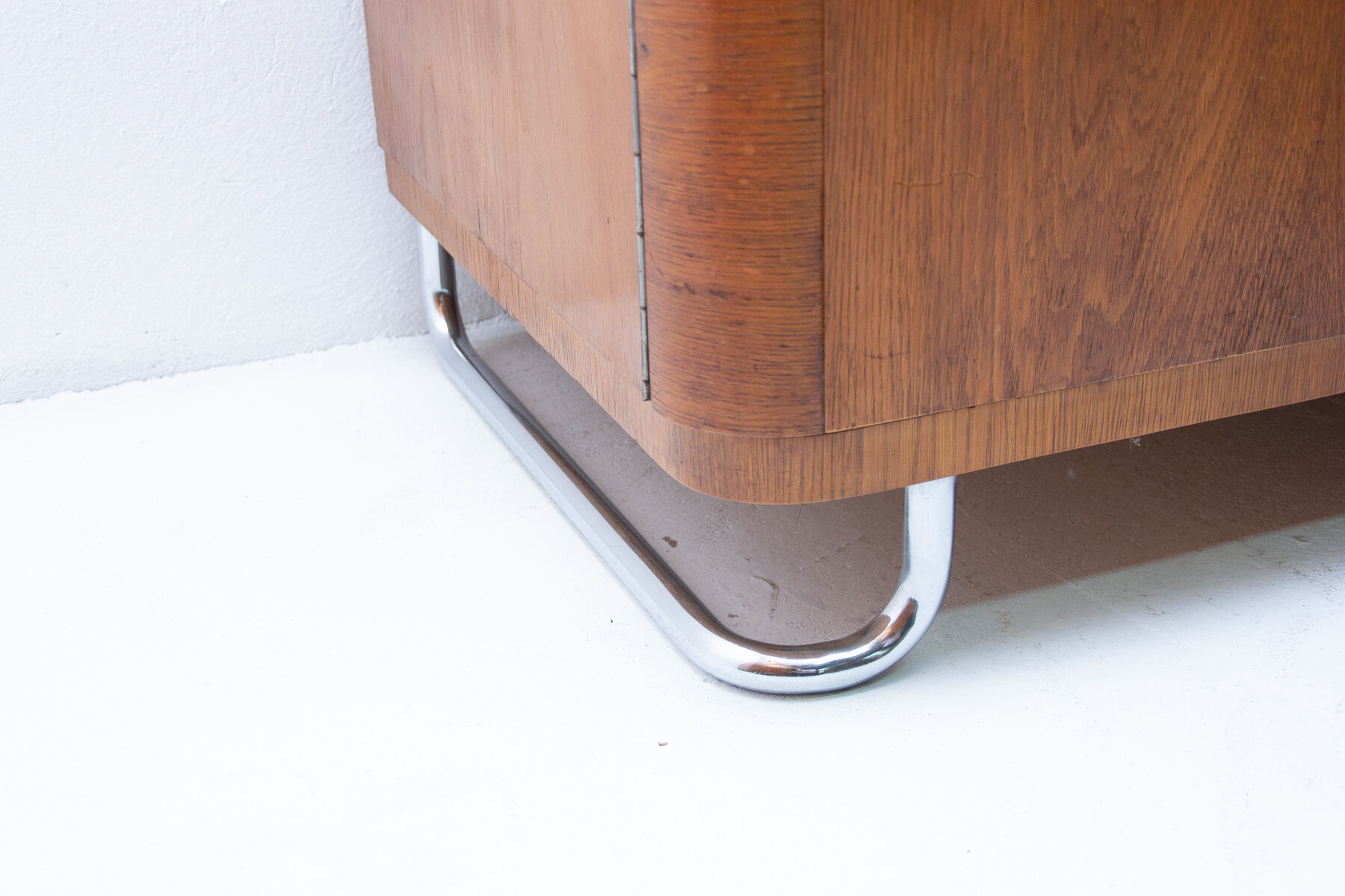 Armoire Bauhaus par Vichr & spol, années 1930, Bohême