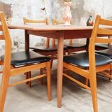 Scandinavian table extansible