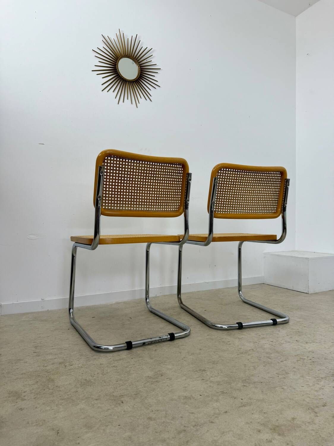 Lot of 2 identical caned chairs Cesca B32 design Marcel Breuer 1970 Made in Italy vintage