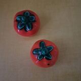 Salière et poivrière tomate en barbotine vintage