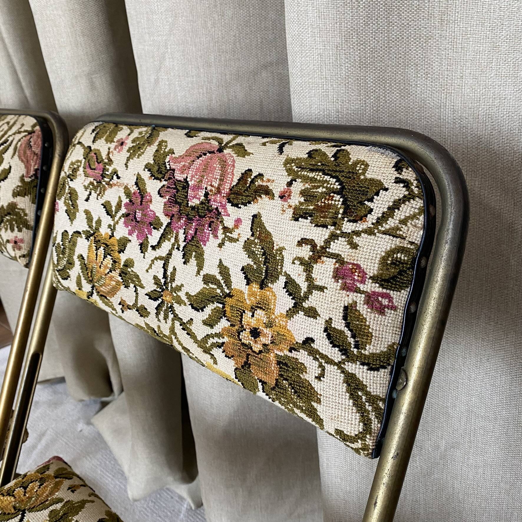 Lafuma folding chairs "Chantazur" floral upholstery from the 1960s.