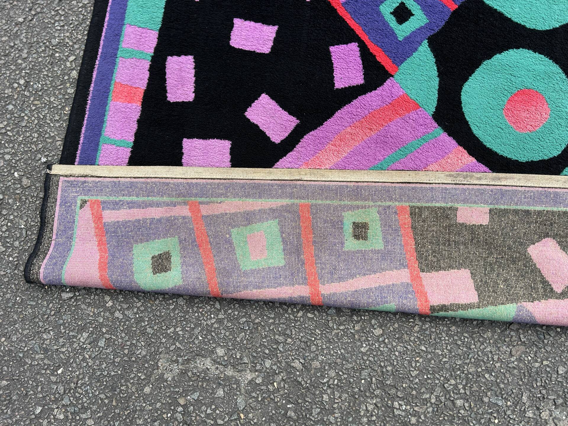 Tapis vintage style Memphis des années 1980
