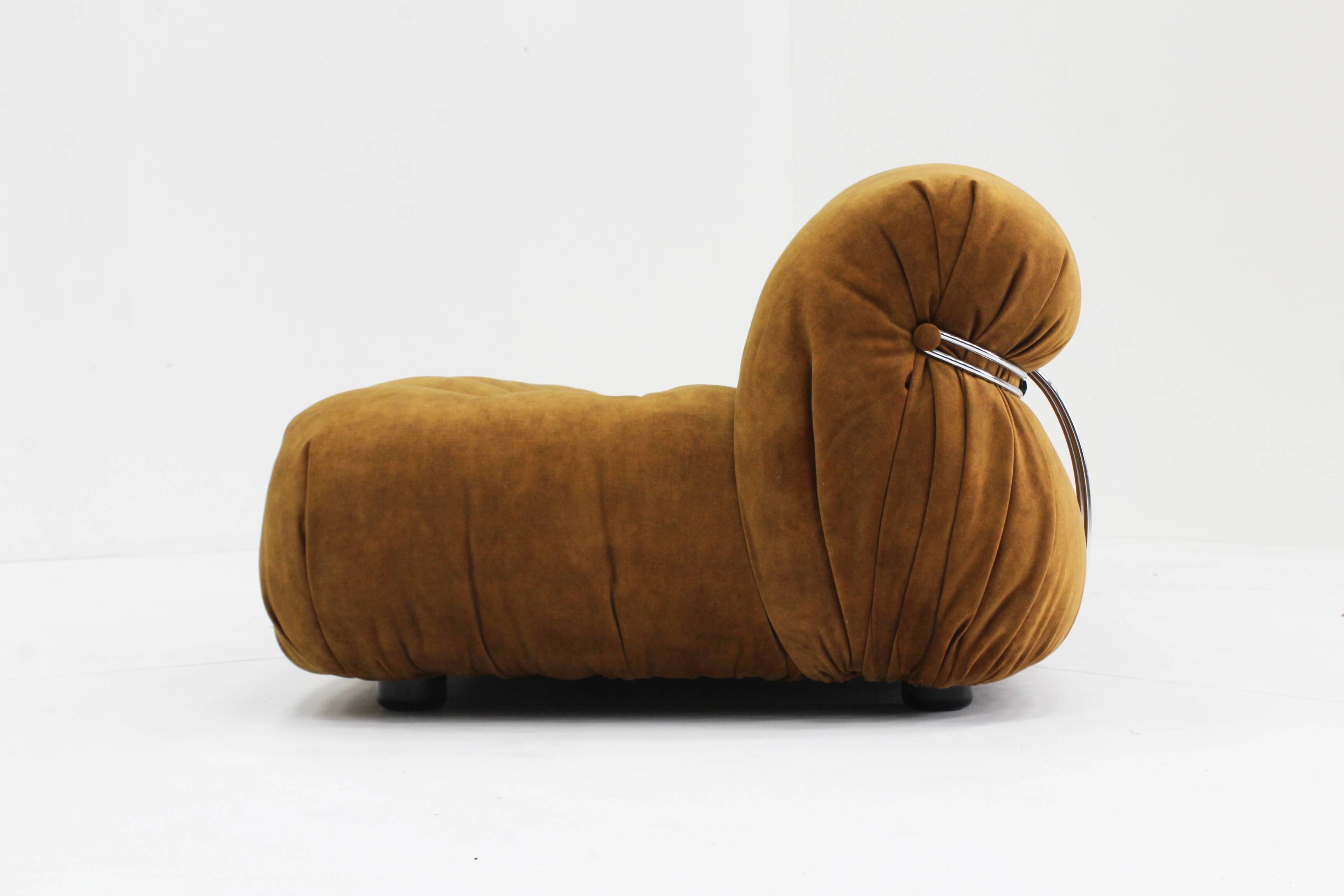 Vintage Soriana Sofa by Afra and Tobia Scarpa for Cassina 1970s