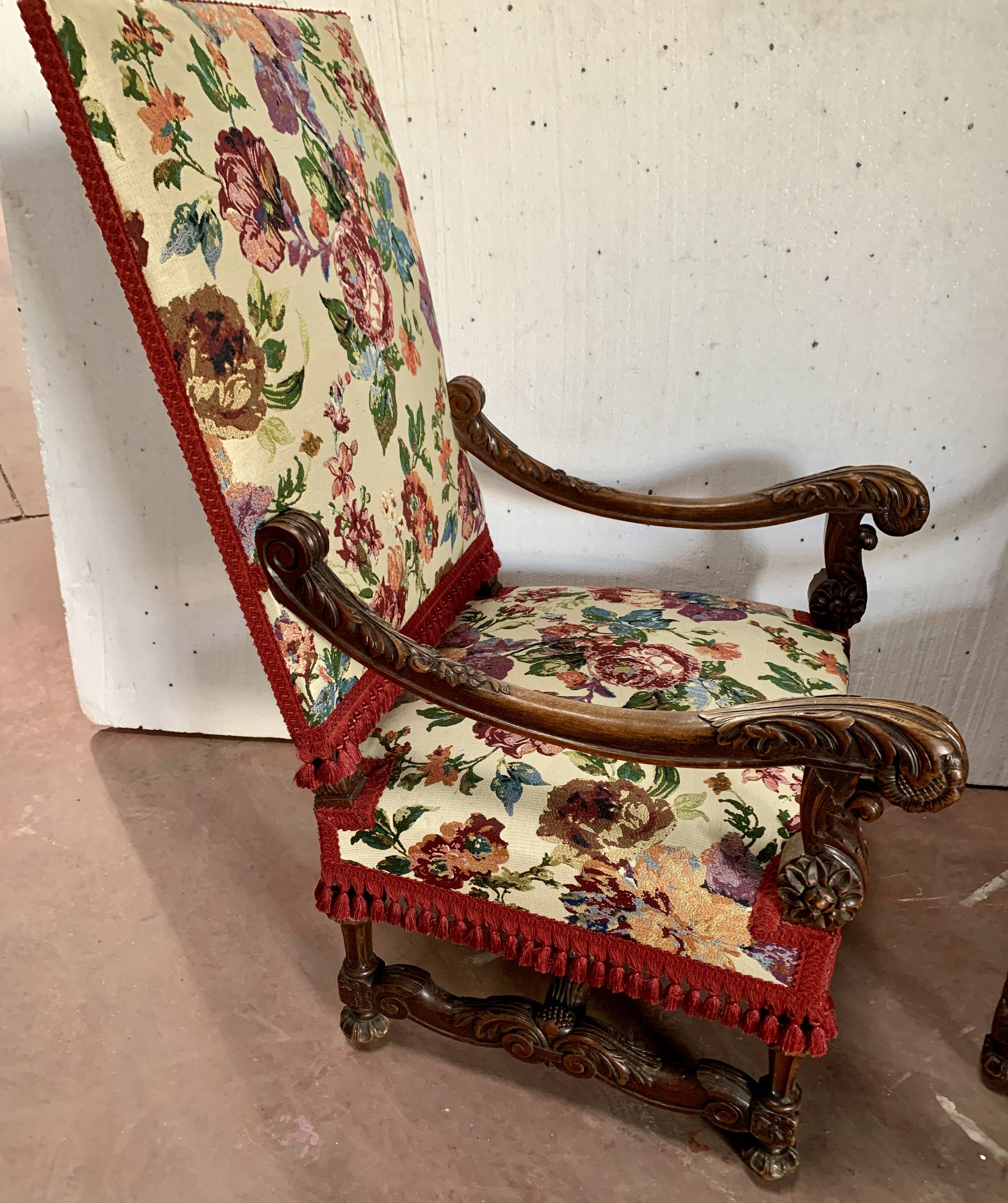 Pair of Renaissance style armchairs in solid walnut, 19th century