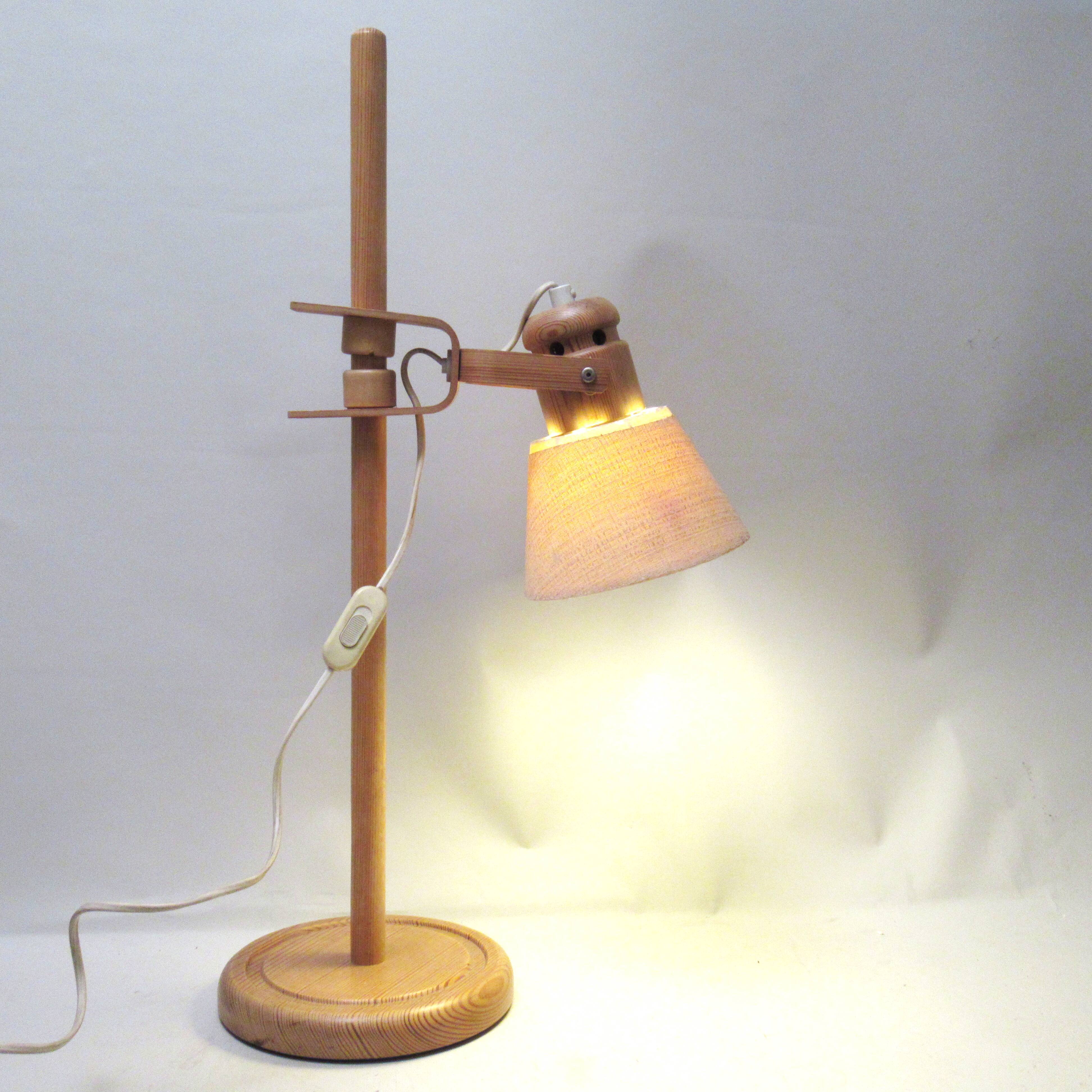 Scandinavian pine lamp 70s/80s
