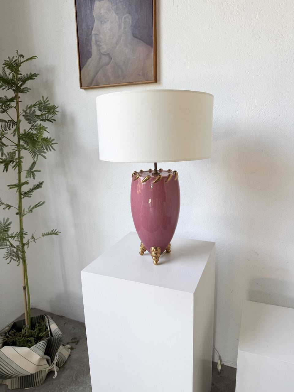 Pink and gold ceramic tripod table lamp