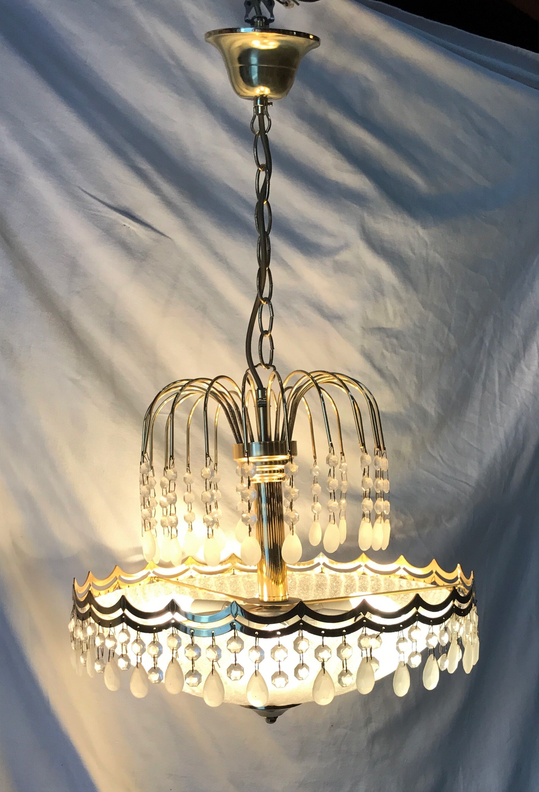 Lustre à pampilles