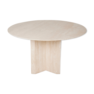 table à manger en travertin
