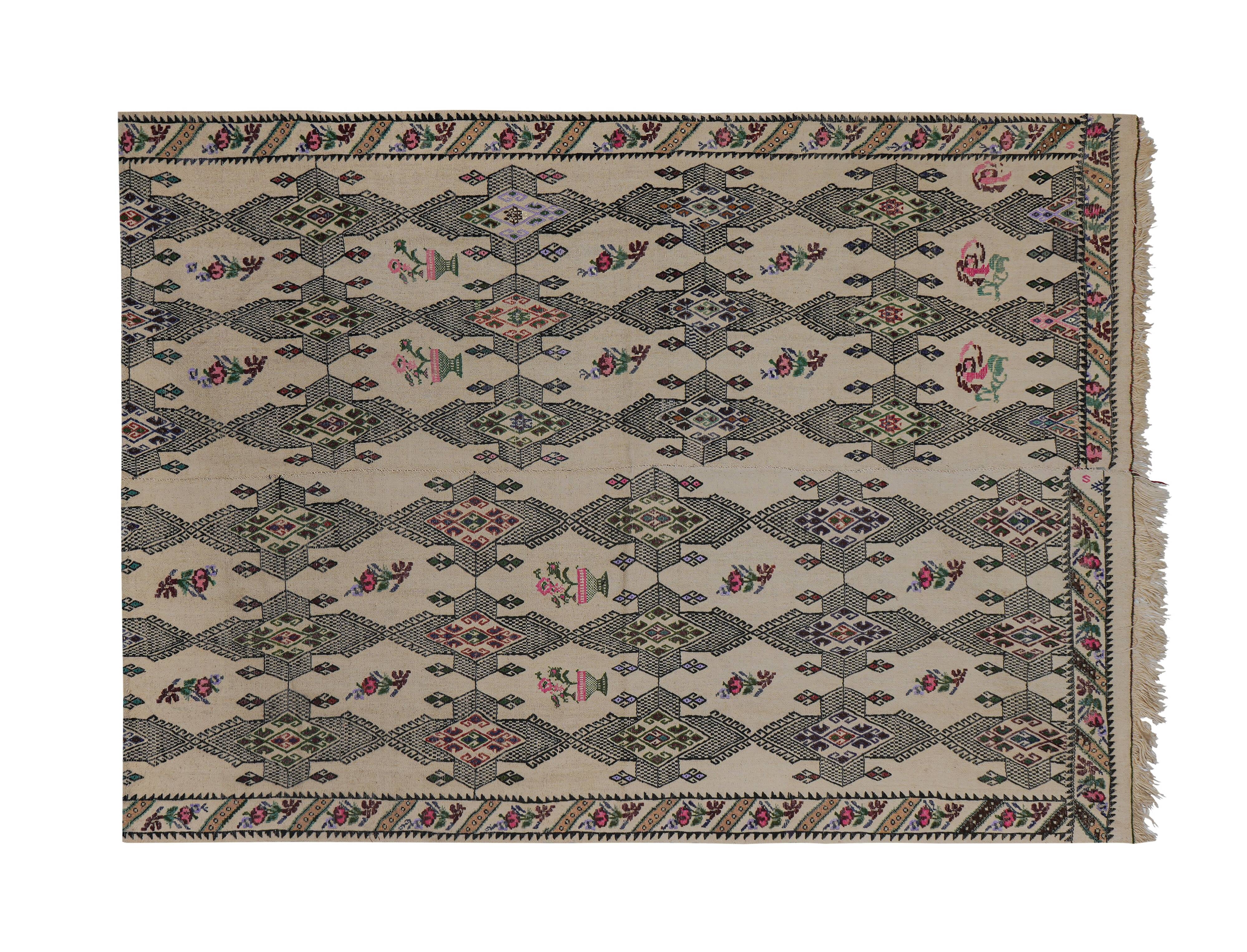 Vintage Turkish Oushak Handwoven Rug 172x233 cm