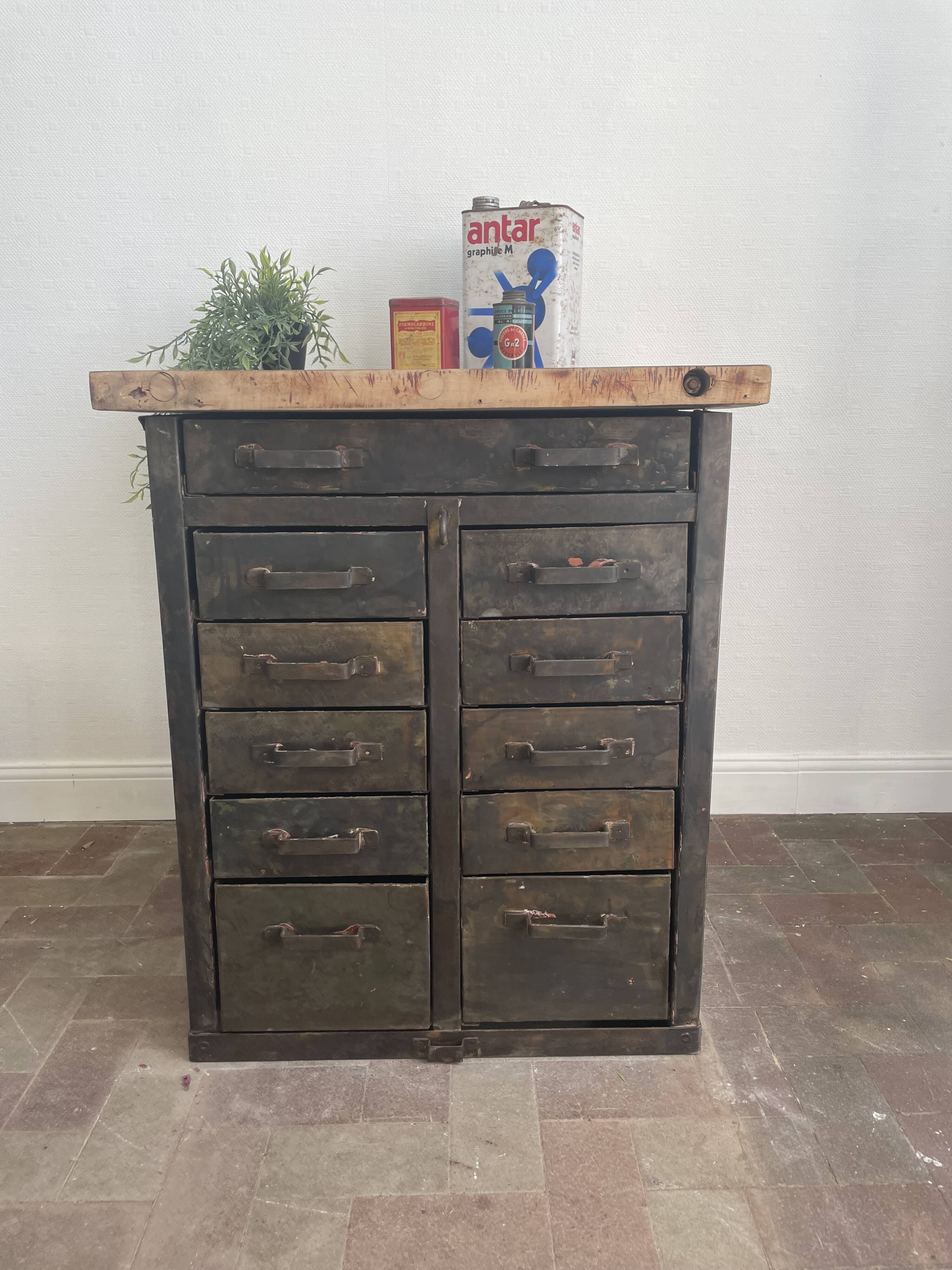 Military drawer unit 1950