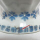 Gourd vase in Chinese or Japanese porcelain