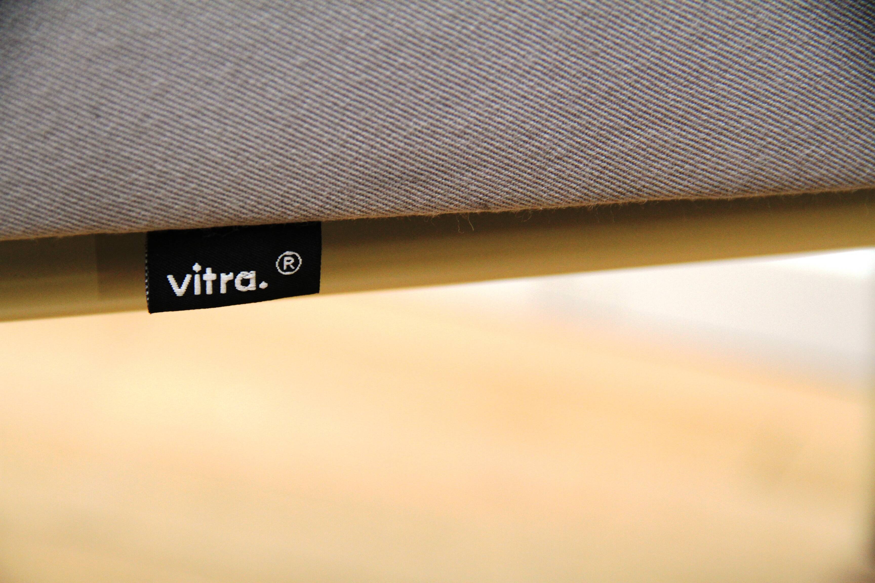 Jean Prouvé executive chair, Vitra