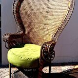 Authentique fauteuil dit Emmanuelle en rotin, design séventies