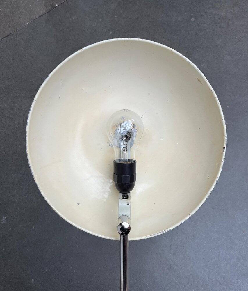 Art Deco swivel table lamp model Swiss Quick 1500 by Alfred Müller for Amba, 1930s.