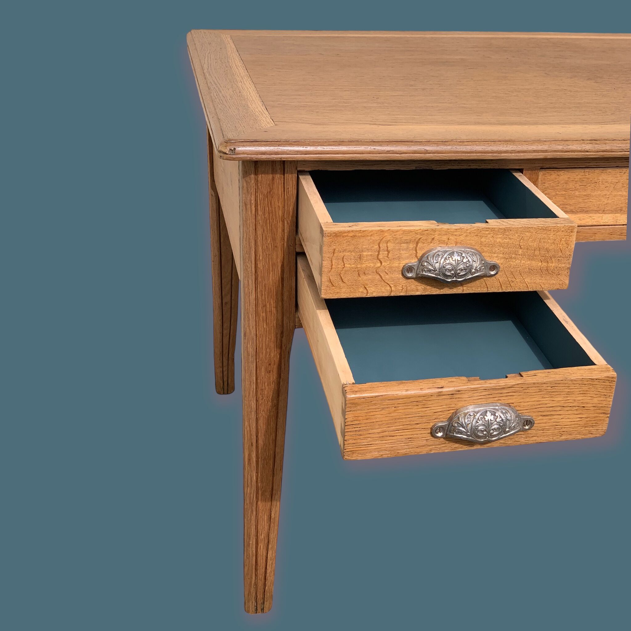 Solid desk in raw oak handles art deco shells