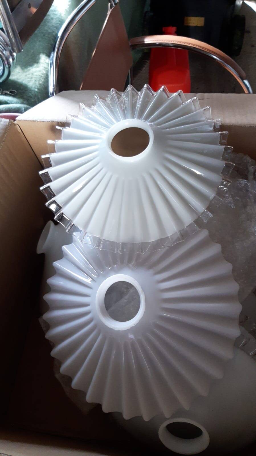 suspension in pleated opaline early 20th century