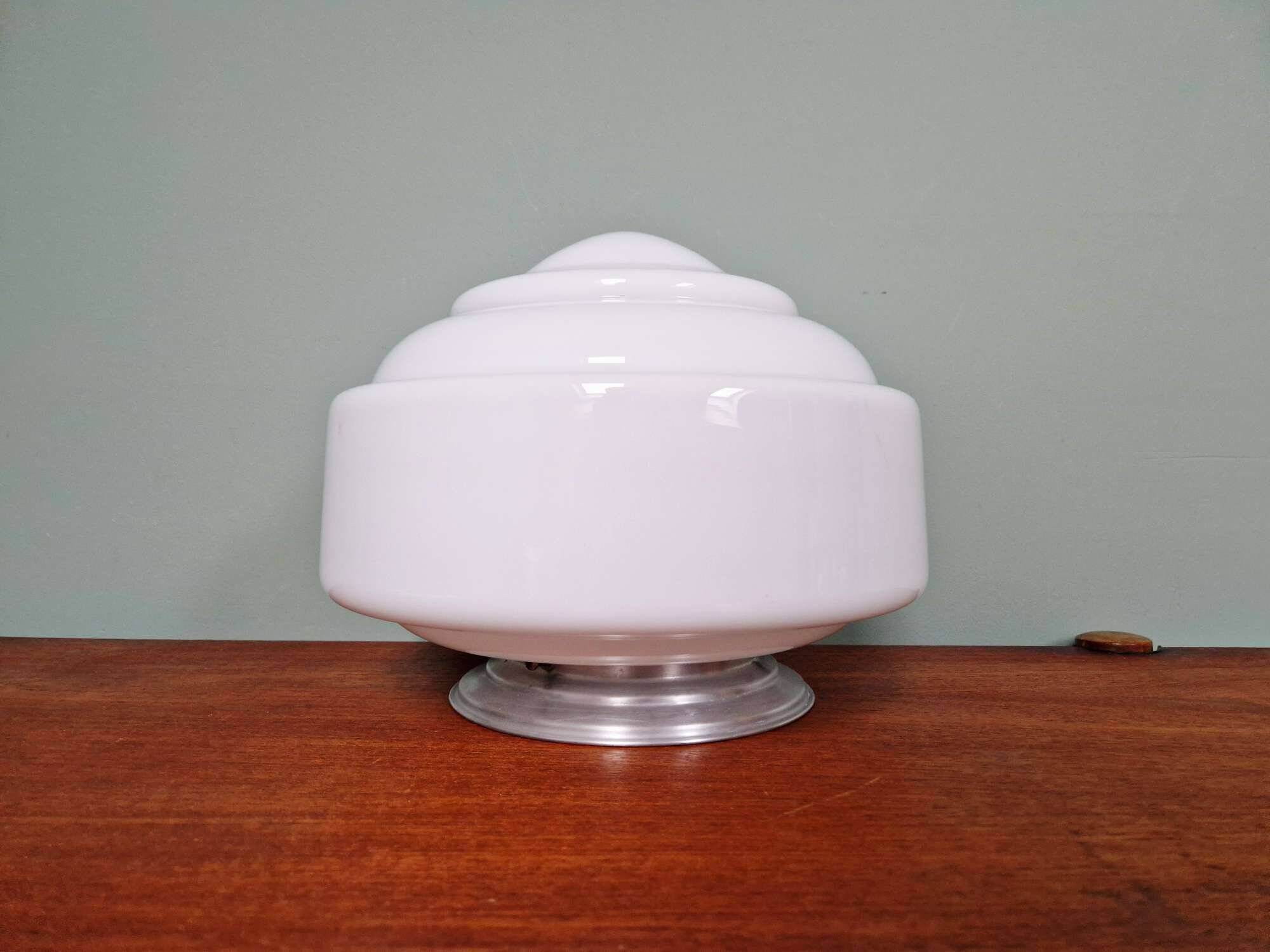 Plafonnier Art Déco en opaline blanche, années 1920-30