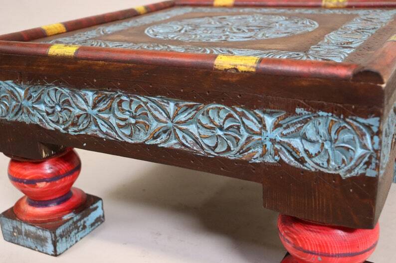 50 x 50 cm hand-carved solid wood tea table