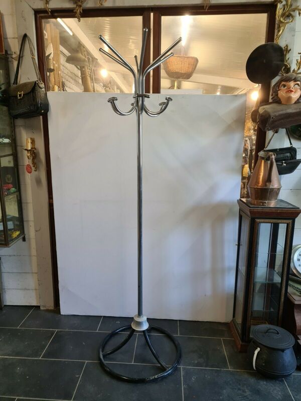 Porte manteaux perroquet en fer chromé