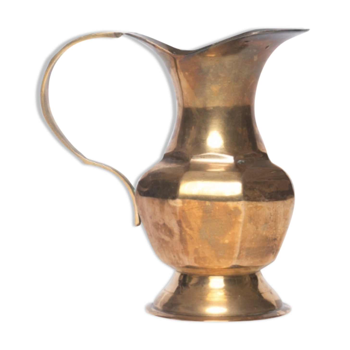 Decanter vintage brass