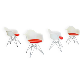 4 fauteuils DAR de Charles & Ray Eames pour Vitra