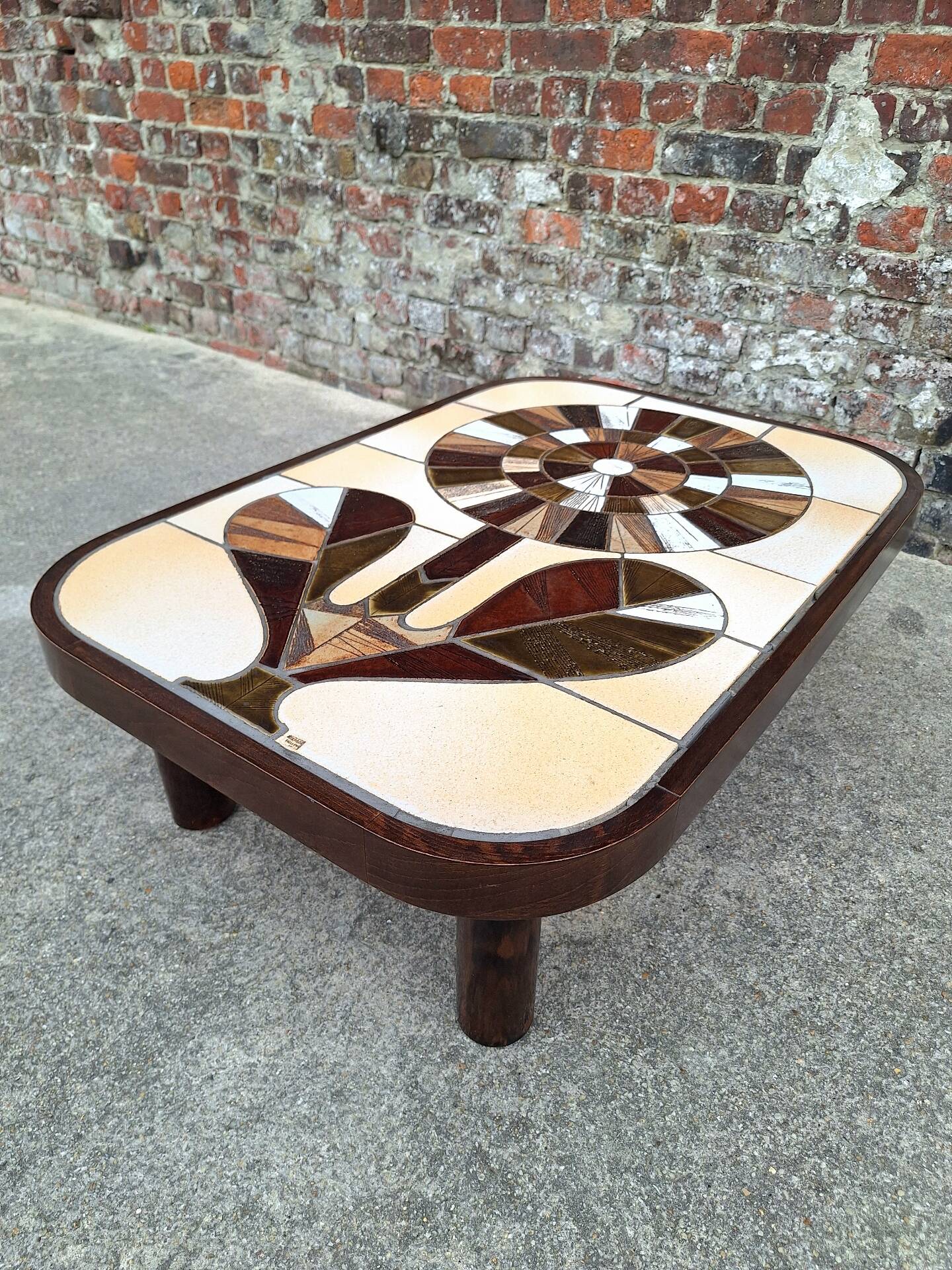Roger Capron, vintage coffee table with ceramic top, design furniture.
