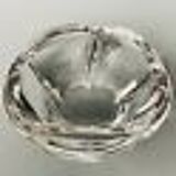 Cendrier Daum France en cristal de forme polylobée coupe mégotier signée