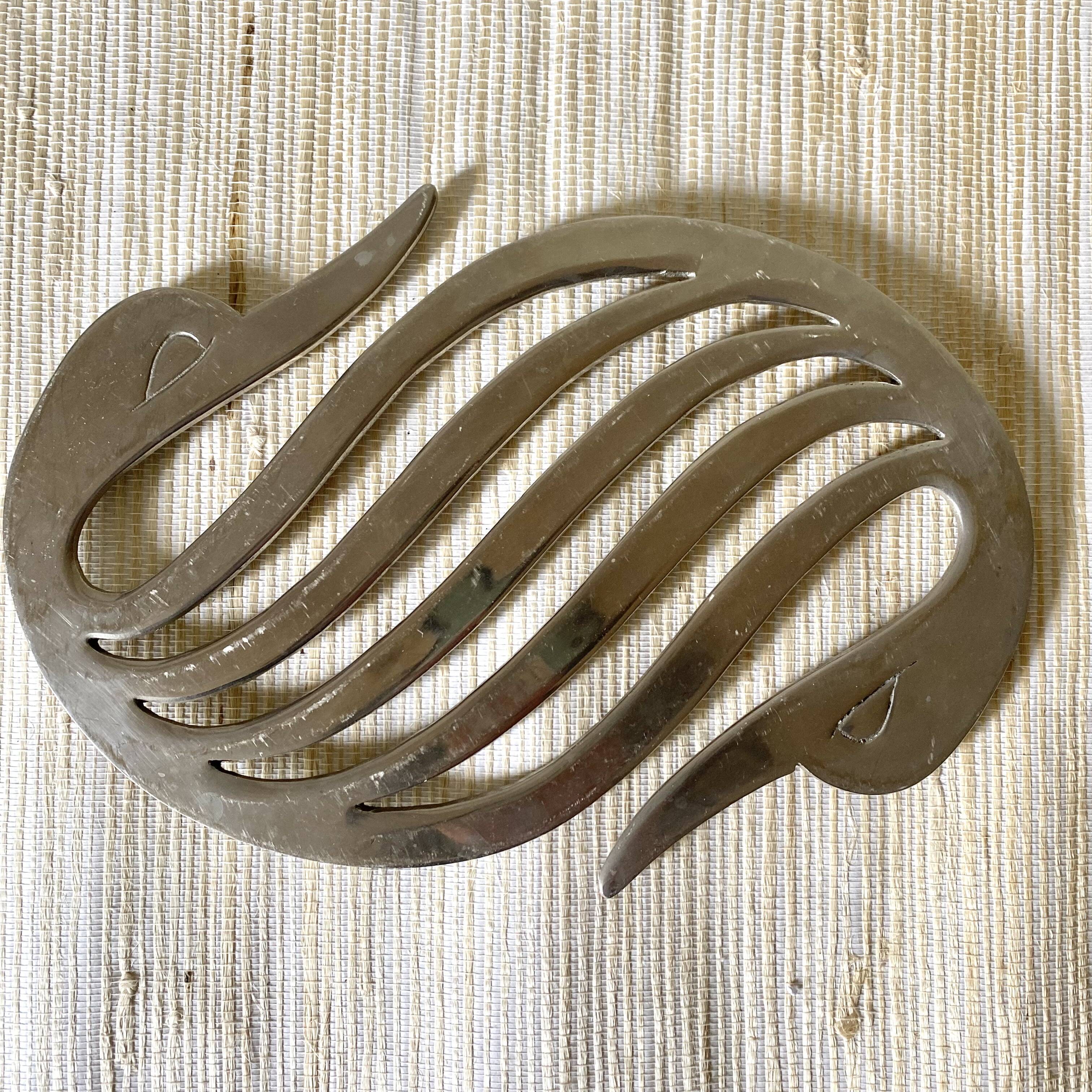 Silver metal triflies