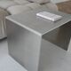 Table d'appoint en aluminium brossé minimaliste