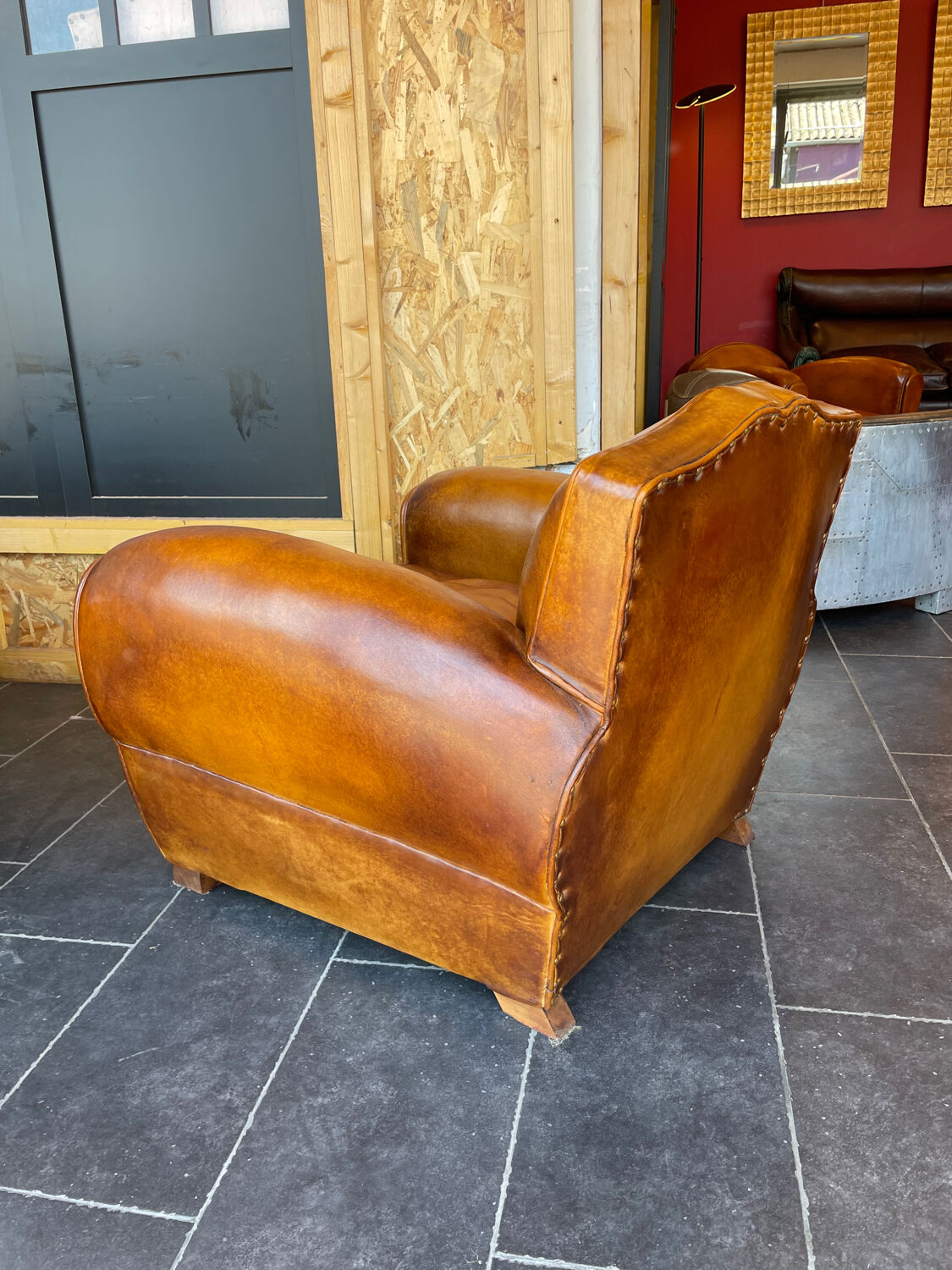 Fauteuil club modèle diplomate