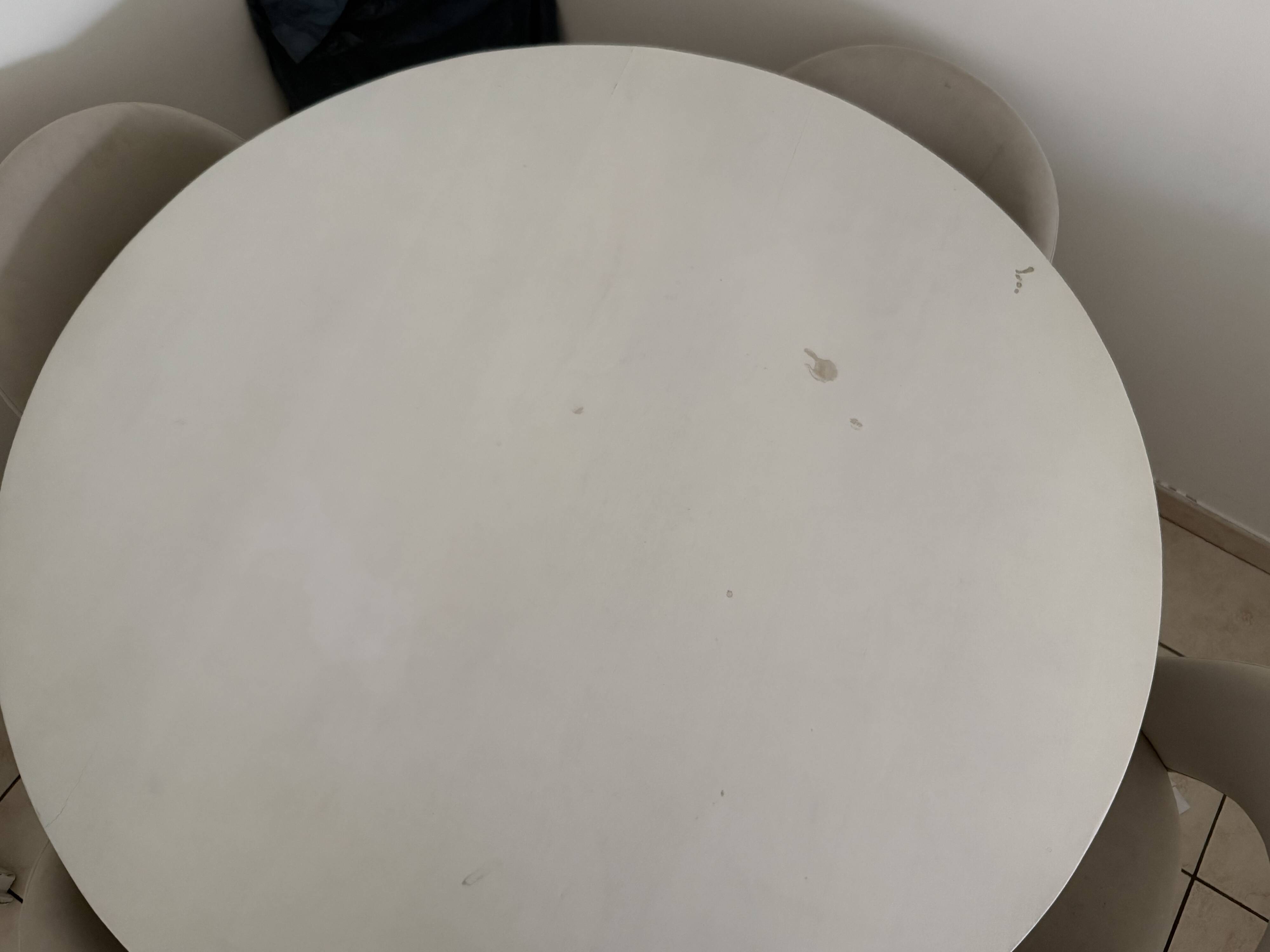 Mango wood dining table