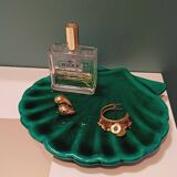 Vintage ceramic shell emptier