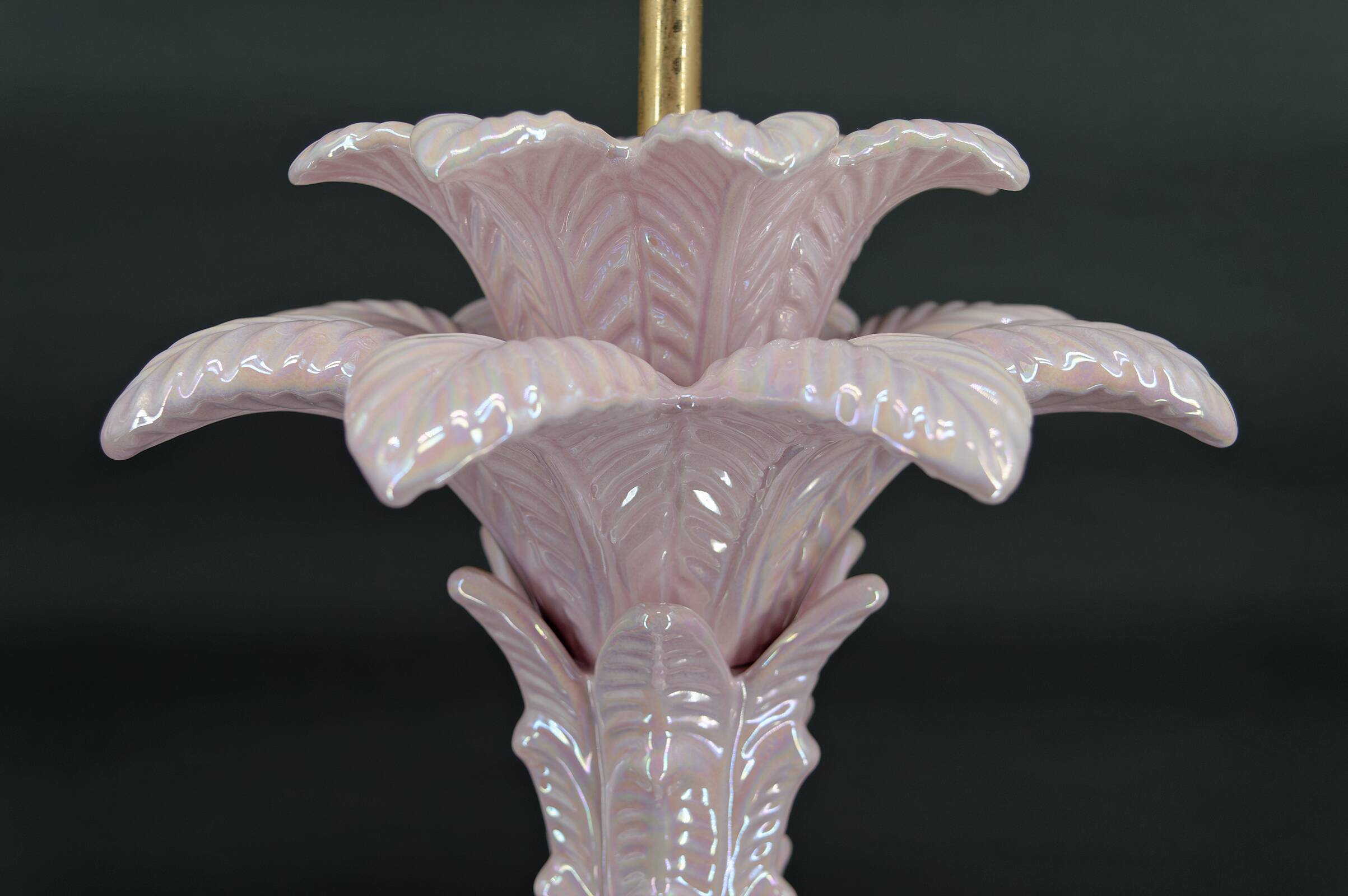 Palm tree lamp in pearly pink ceramic, Italy, circa 1960