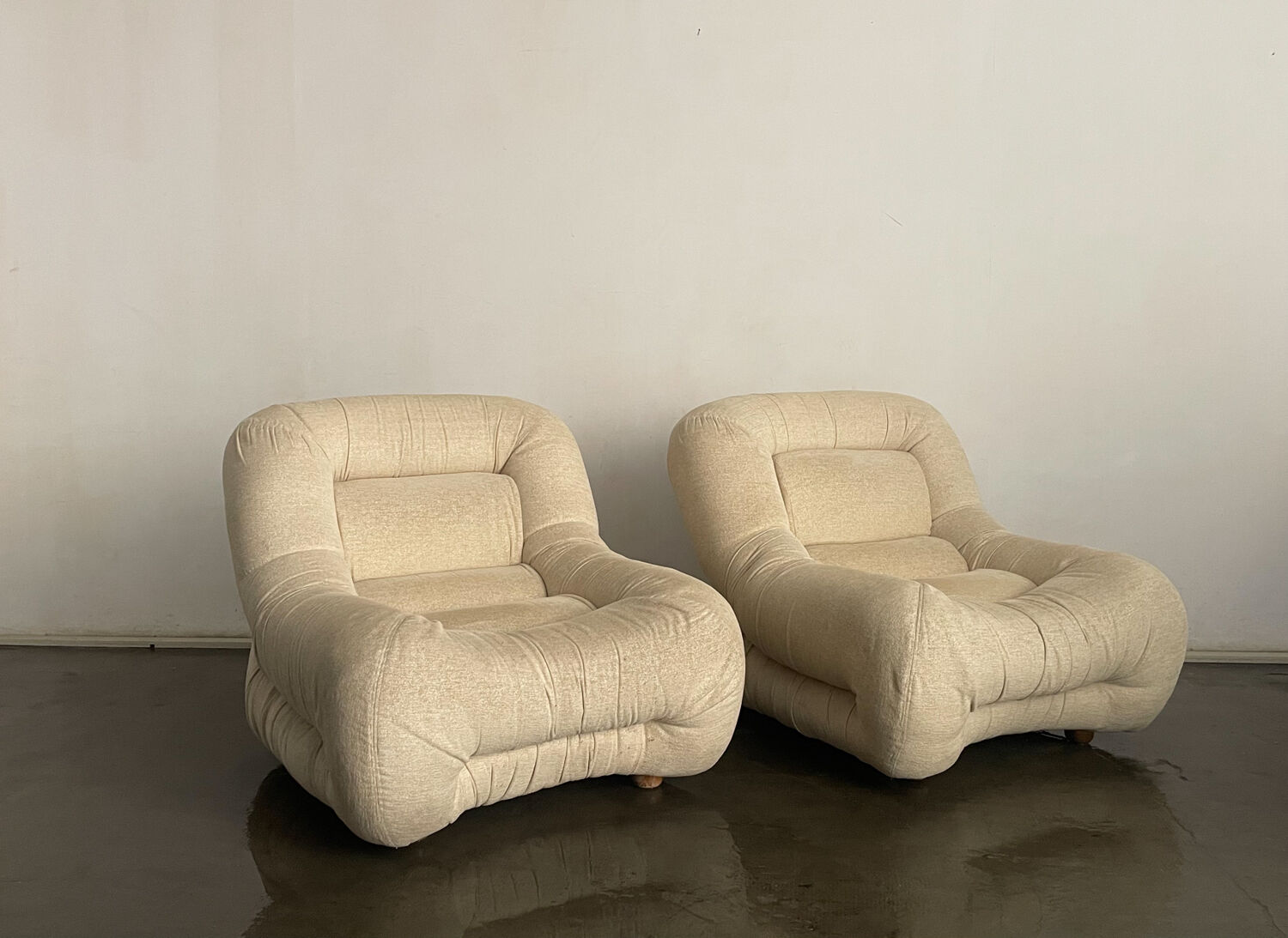 Pair of Italian armchairs