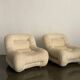 Paire de fauteuils italiens