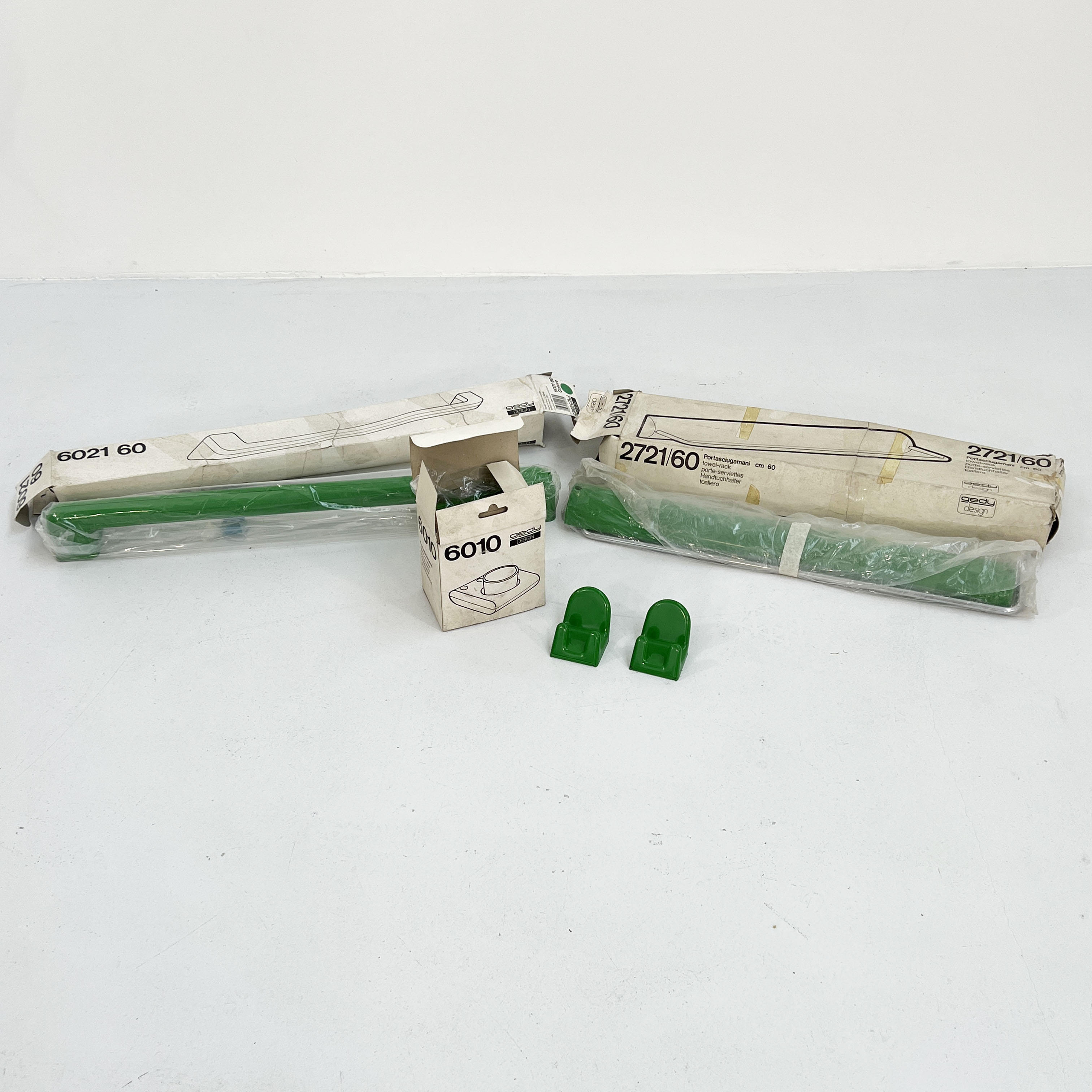 Gedy Green Bathroom Set, 1970s (2 towel rack + 1 cup holder + 2 Hooks)