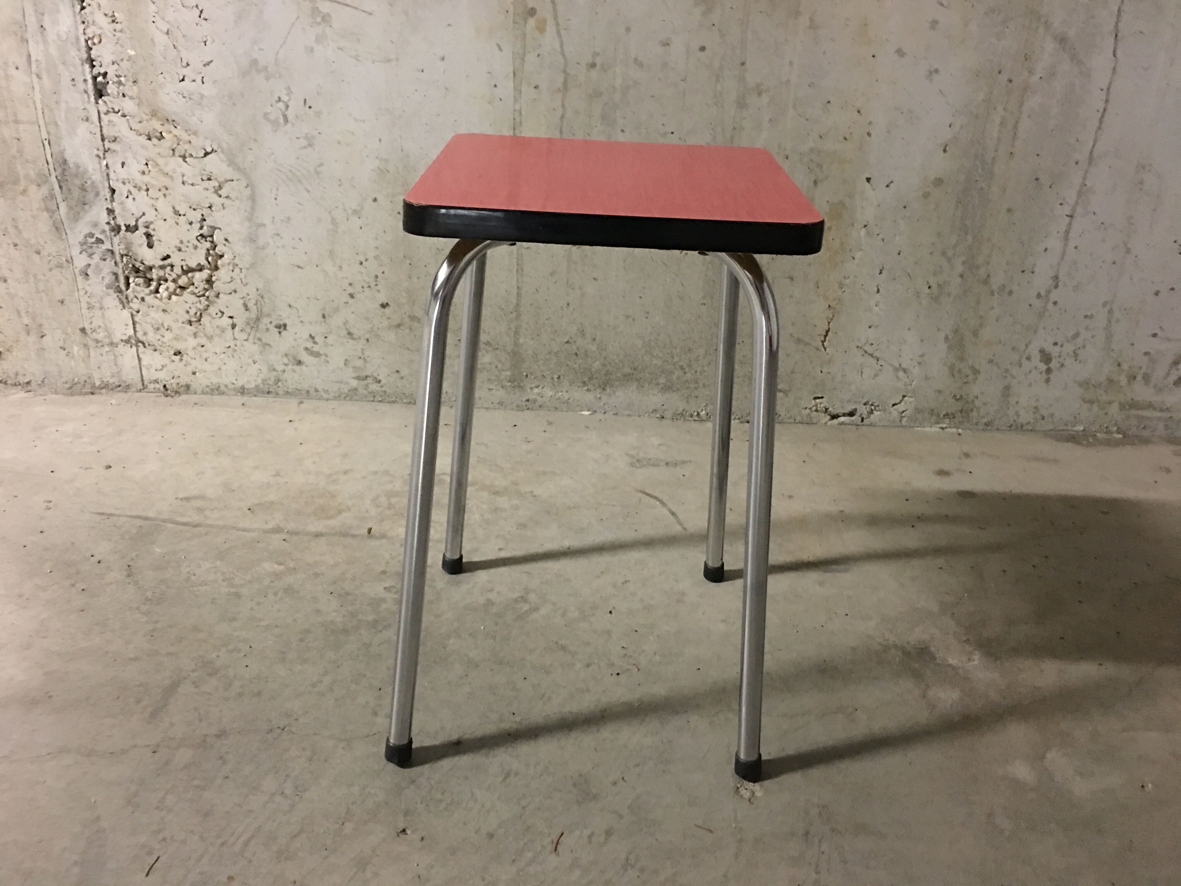Stool in red formica 70s