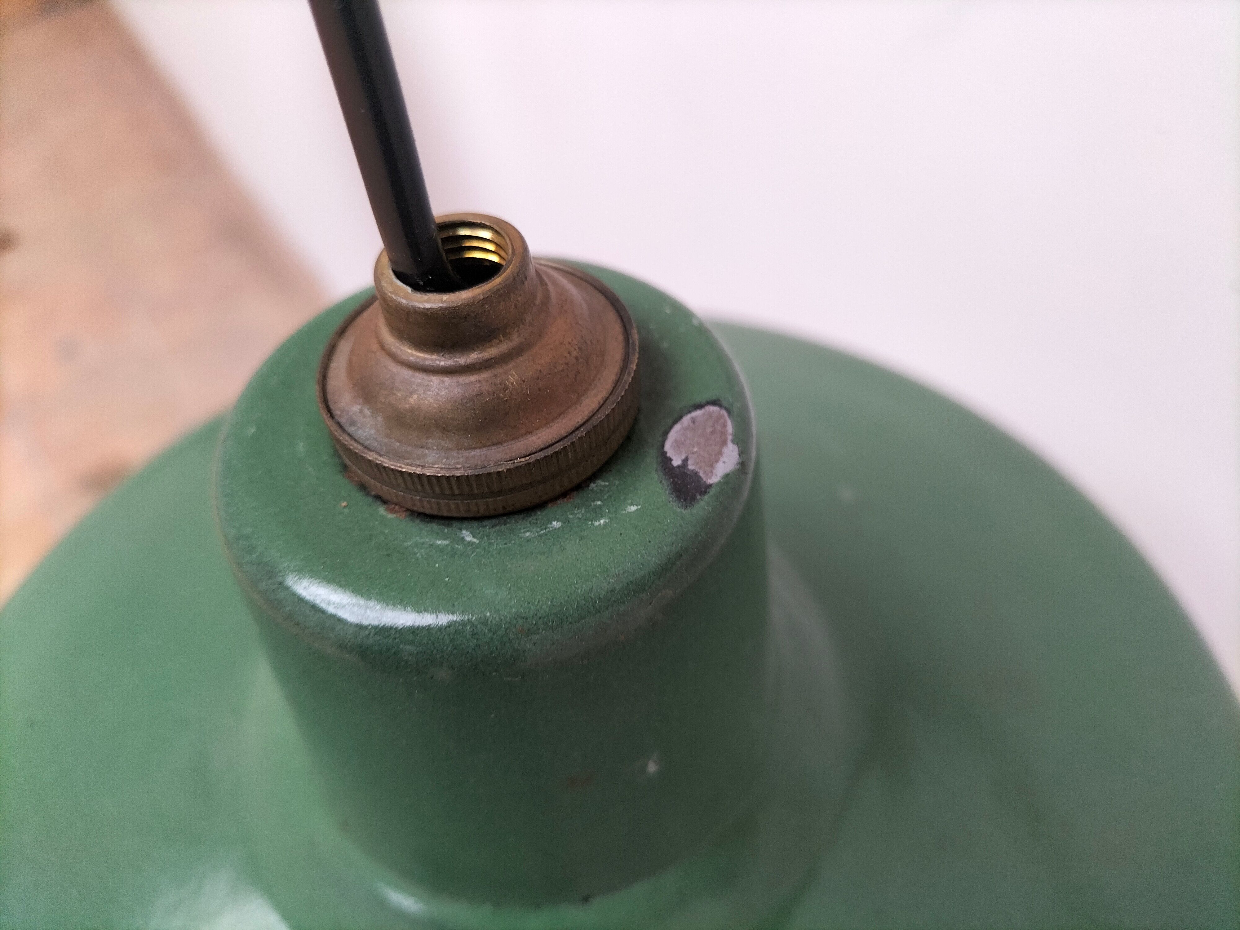 Series of 2 industrial suspensions