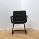 Paire de fauteuils vintages