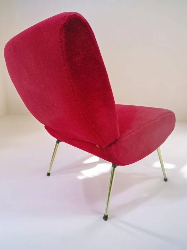 Chauffeuse vintage ''Kiss'' framboise