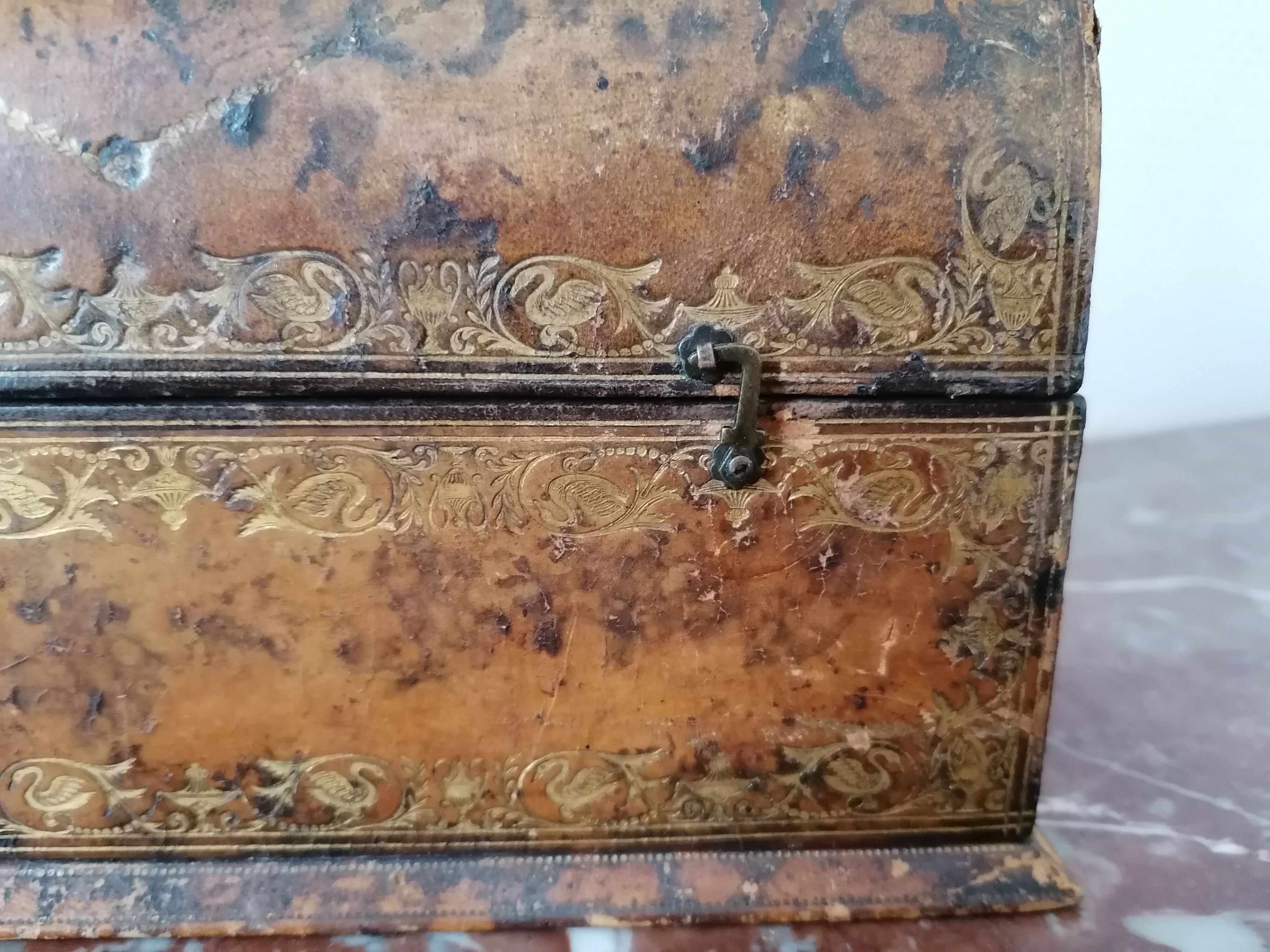 Restoration mail box