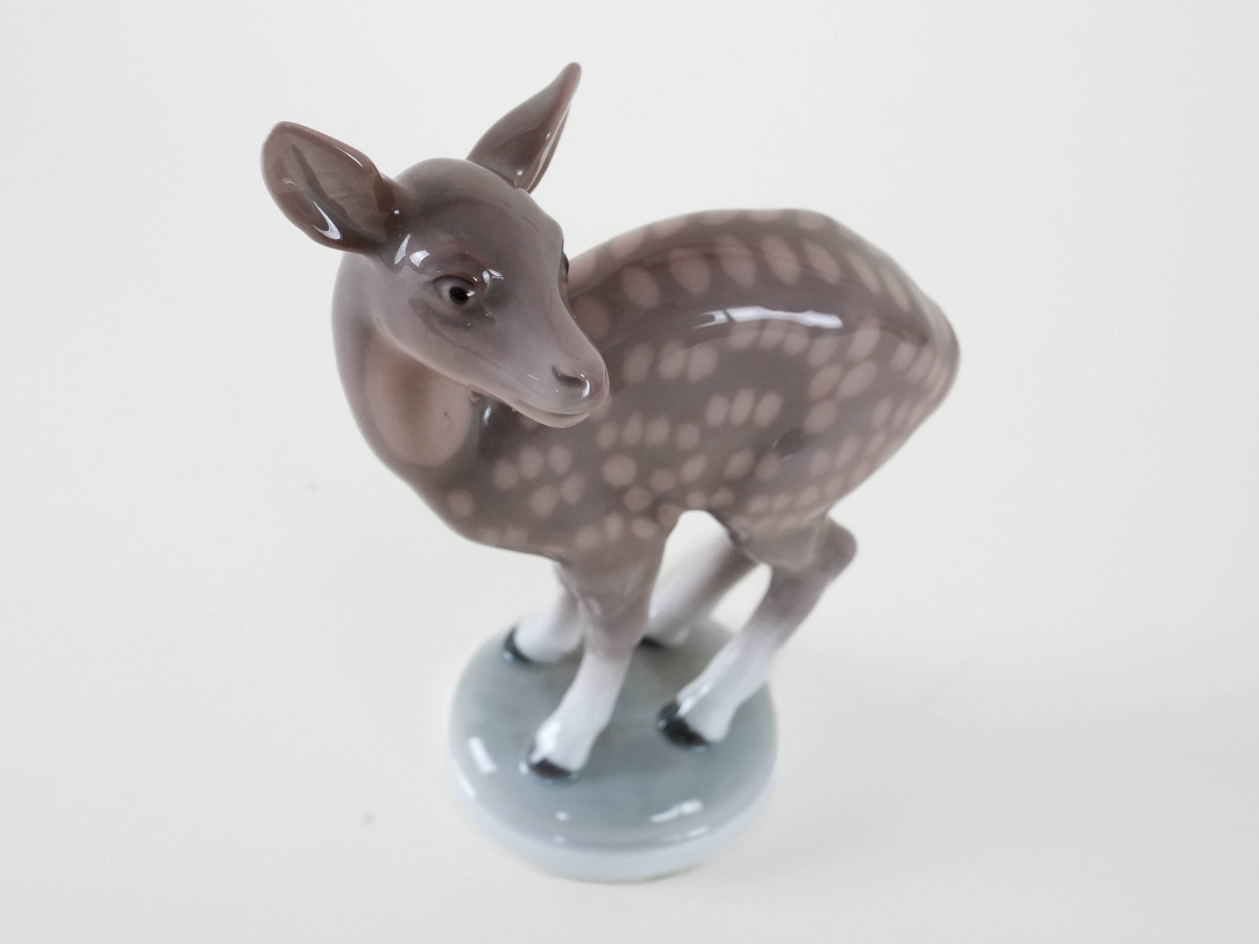 Porcelain deer figurine, Danish design, 1970s, manufacturer: Bing & Grøndah