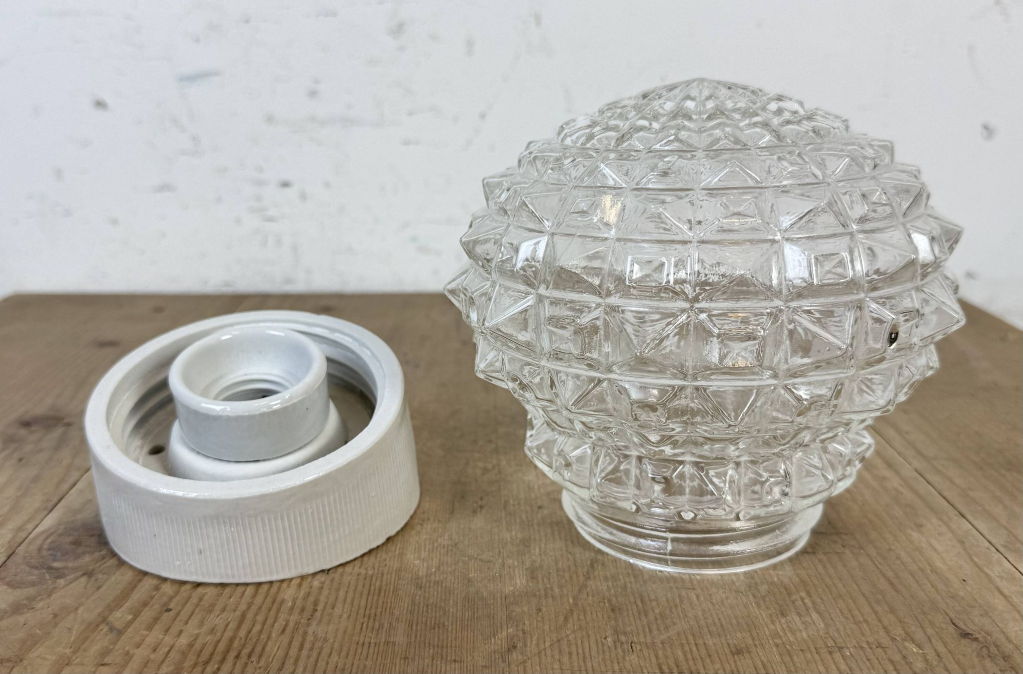 Vintage White Porcelain Wall Light, 1970s
