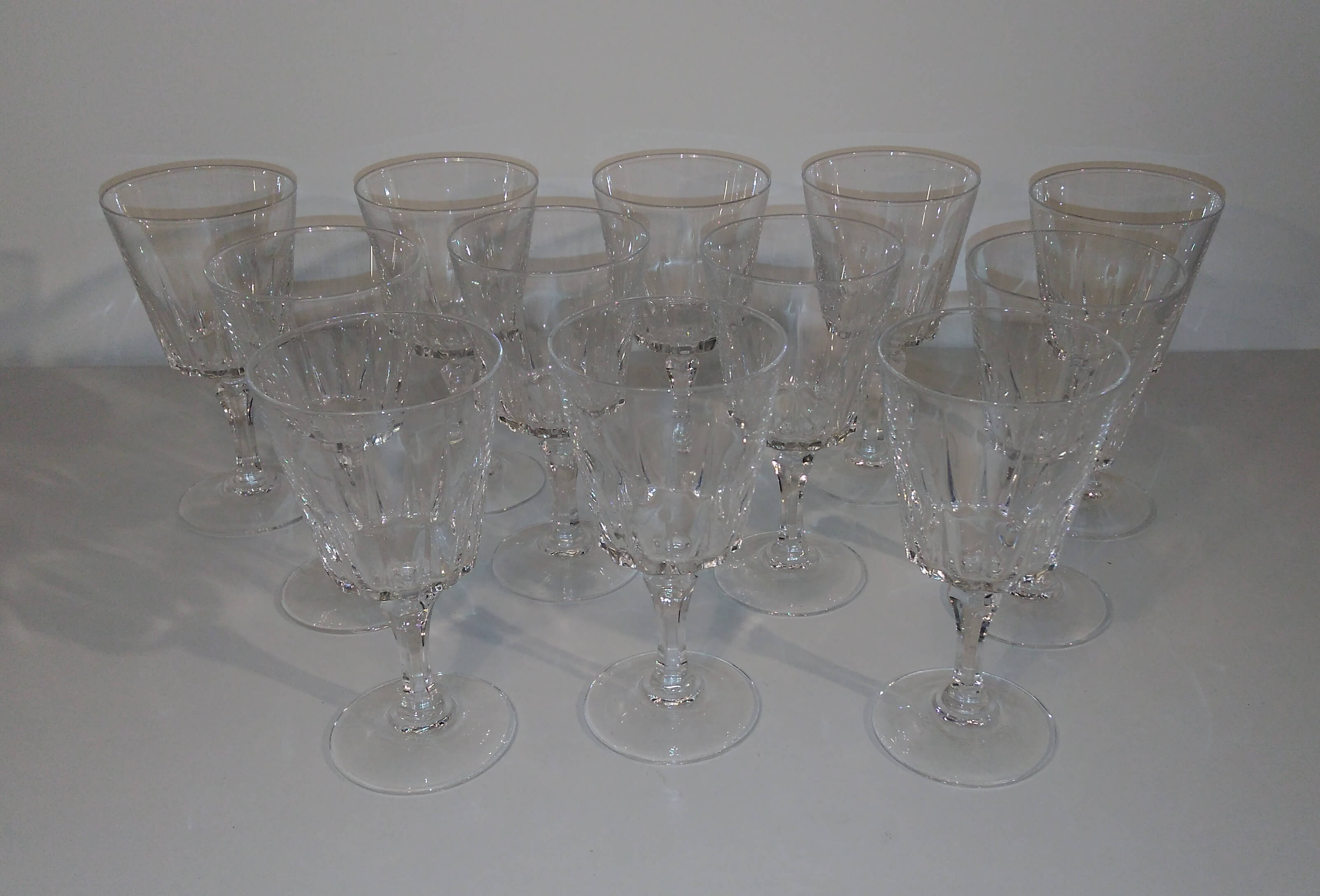 12 crystal wine glasses