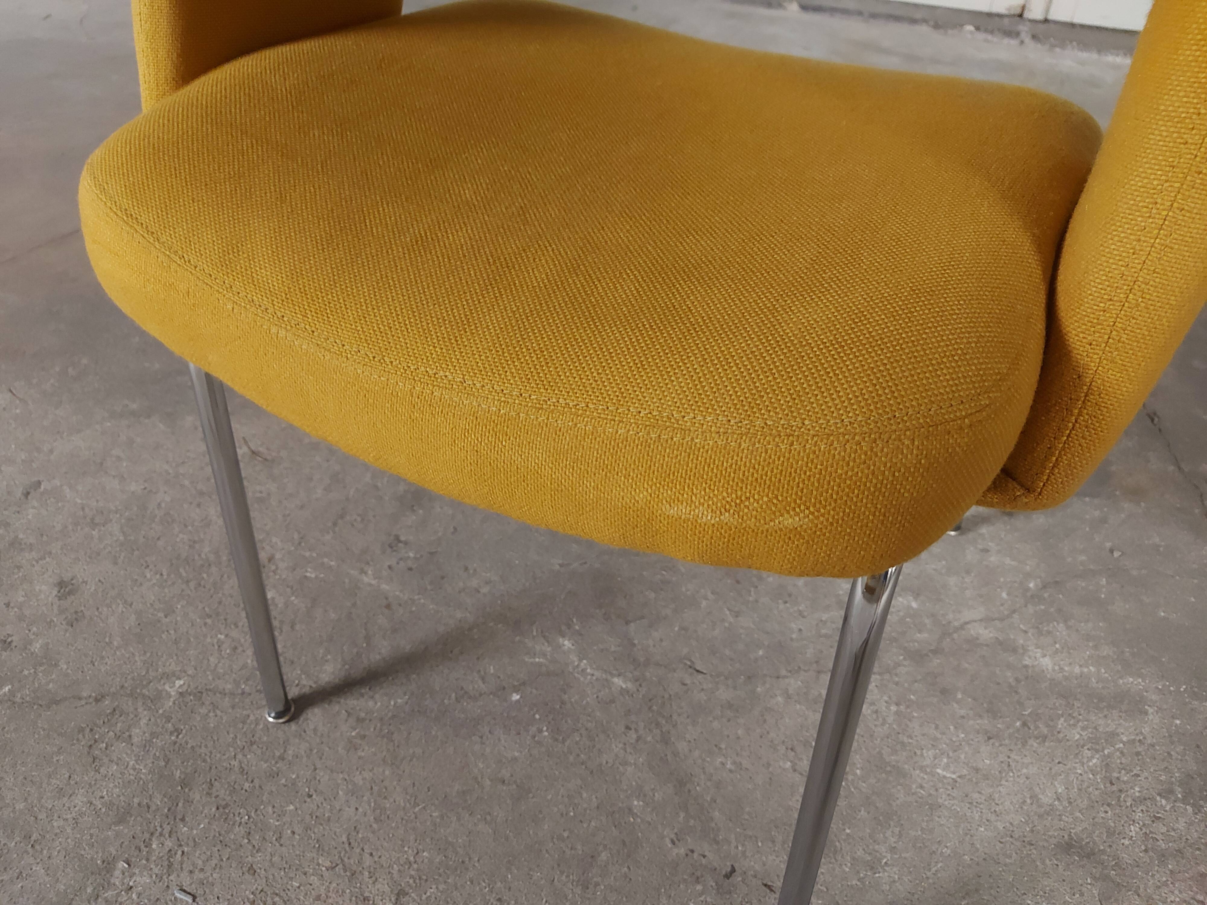 Pair of vintage conference chairs