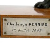 Sculpture representing a German Shepherd, Perrier Challenge Trophy, 1942