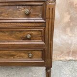 Antique chest of drawers