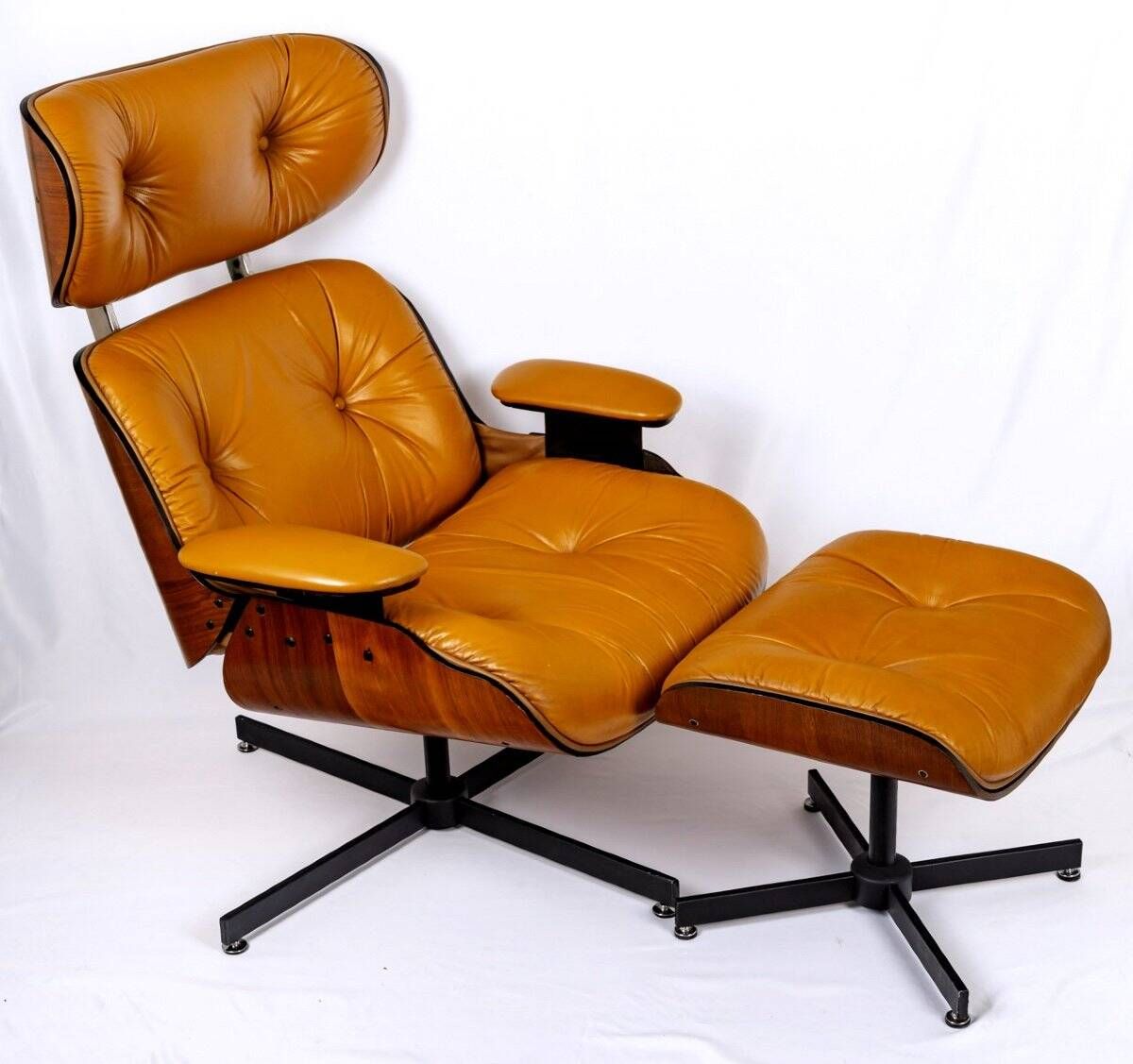 Lounge chair & son ottoman - leather & alu, xxth century