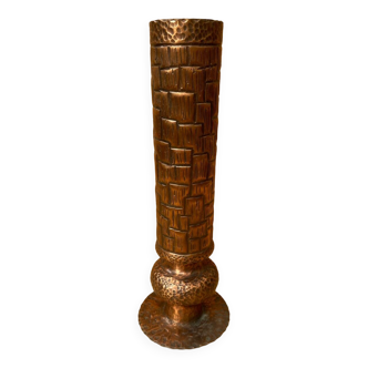 Ancien vase brutaliste en cuivre martelé cylindre vintage