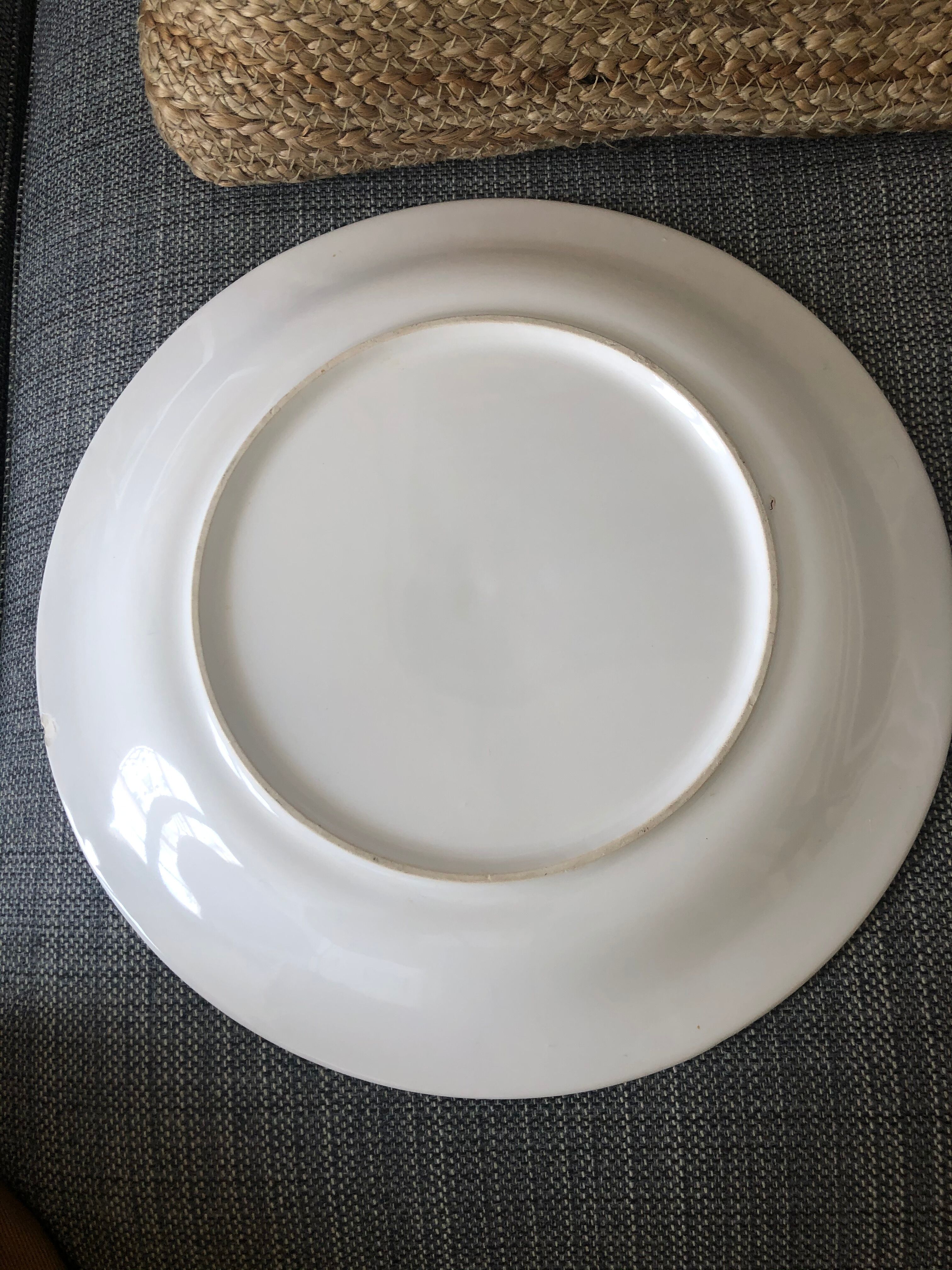 Lot of 4 summer plates